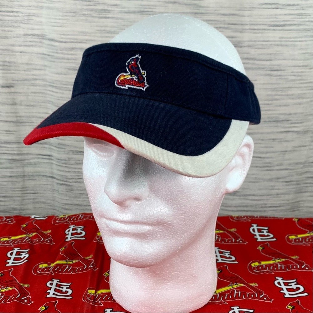 Genuine Merchandise St. Louis Cardinals Spring Training visor.